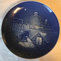1977 B&G Copenhagen Porcelain Plate