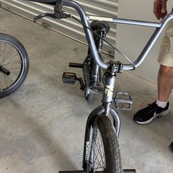 Mongoose 20 inch BMX bike