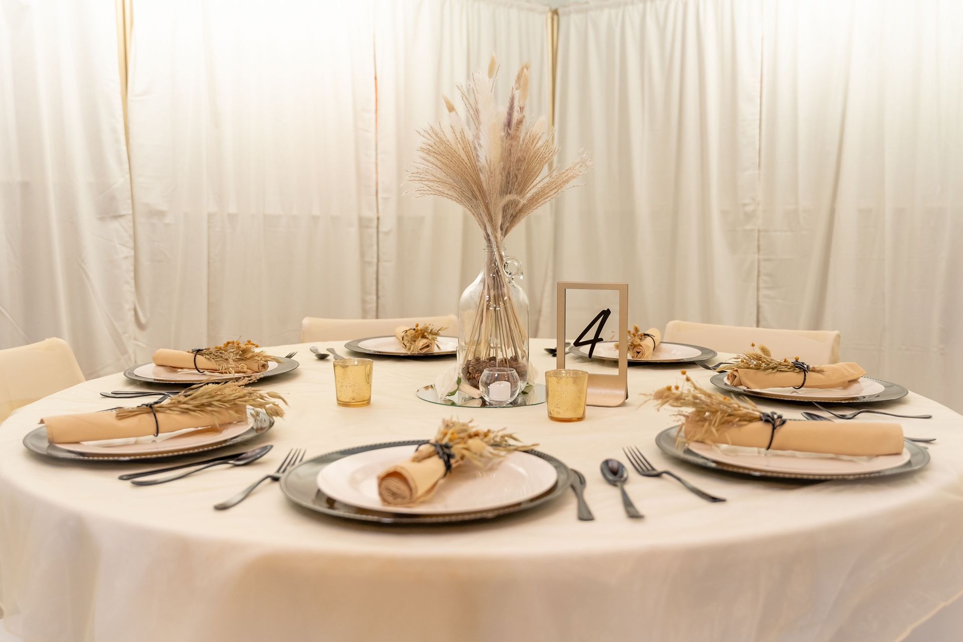 10 Handmade Pompous Grass Center Pieces (Beautiful Warm Table Decor)
