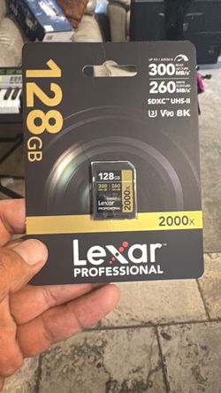 Lexar profesional 2000xSD card new in package 120$$