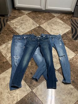 Size zero jean bundle, American Eagle, Levi’s and Banana republic