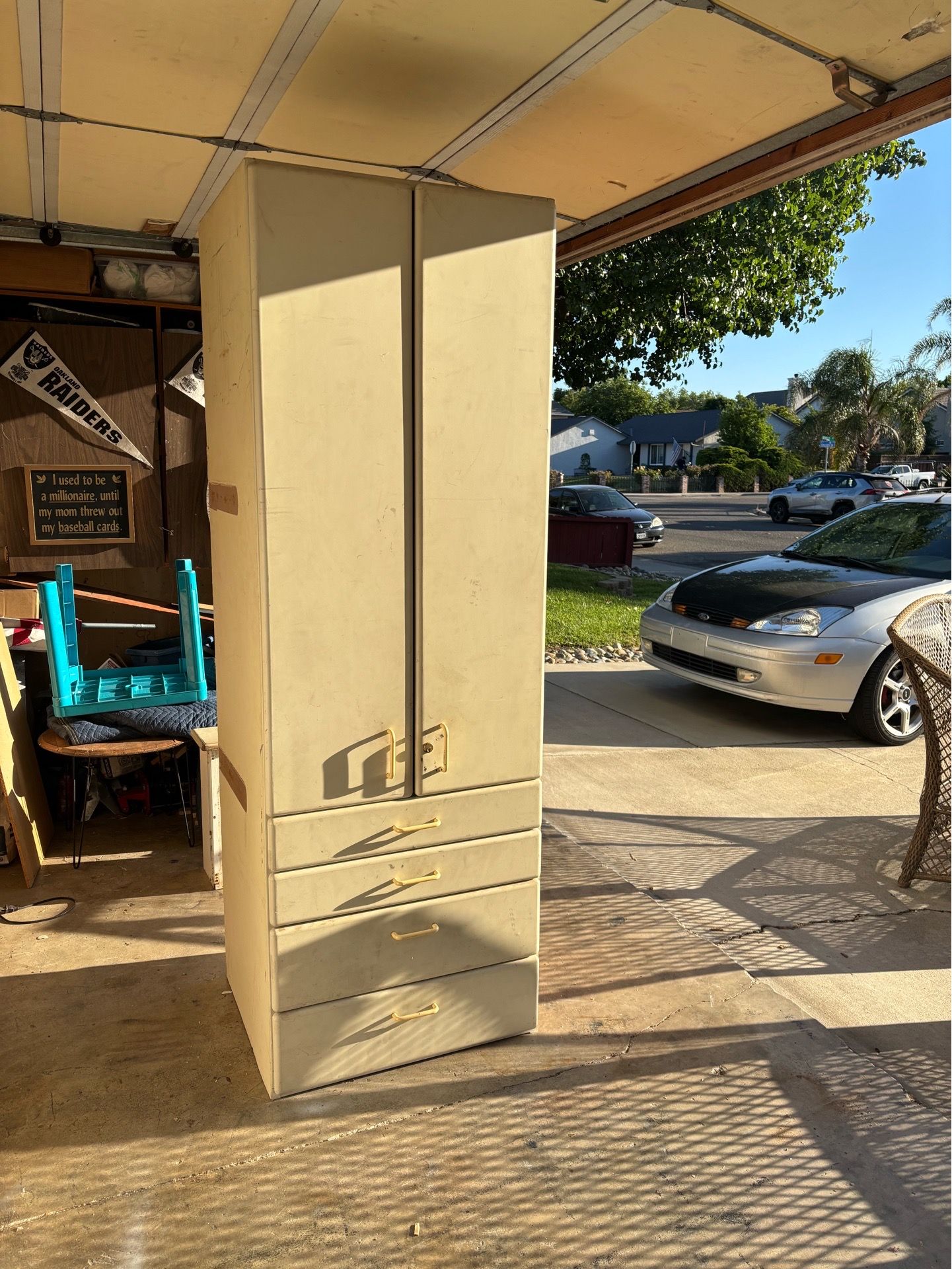 garage cabinet