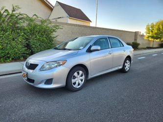 2010 Toyota Corolla LE