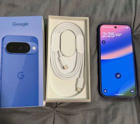 Mint! Google Pixel 10 - 128 GB - Indigo (Unlocked) 100% Battery