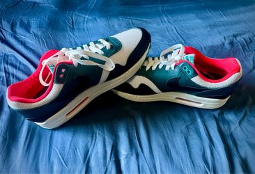 LeBron James x Liverpool F.C. x Nike Air Max 1 PRM