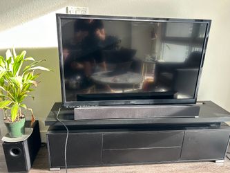 50in Vizio TV and Vizio soundbar with subwoofer, TV stand
