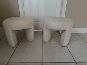 Foot stools/ottoman pair