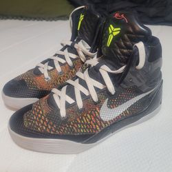 Nike Kobe 9 Elite (GS) "Masterpiece" basketball shoes