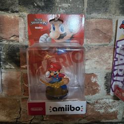 Super Smash Bros Mario Amiibo