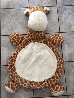Giraffe baby pillow/playing mat