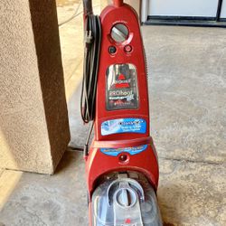 Bissell PROheat Carpet Cleaner