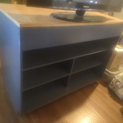 FREE Shelf/Work Unit