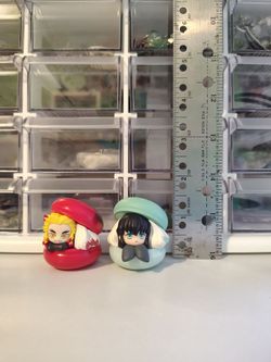 Demon Slayer Macaroon figure Rengoku and Muichiro