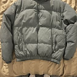 Zara men’s bomber jacket!!! 