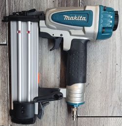 Makita Pneumatic Finish Nailer