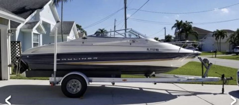 2000 Bayliner Capri