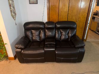 Loveseat great condition!