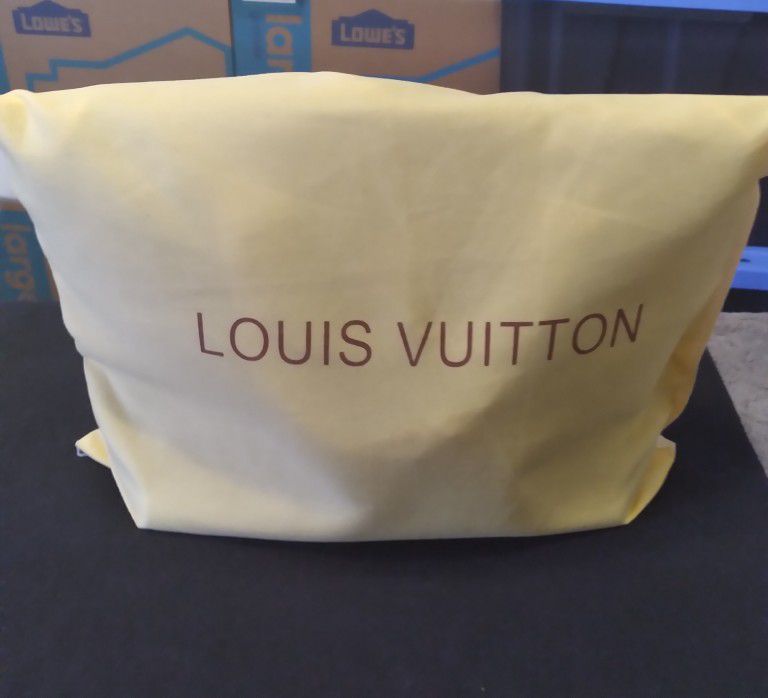 Louis Vuitton Sac Plat Bb Monogram Canvas for Sale in Houston, TX - OfferUp