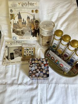 Harry Potter Lot Of Puzzles And Decals