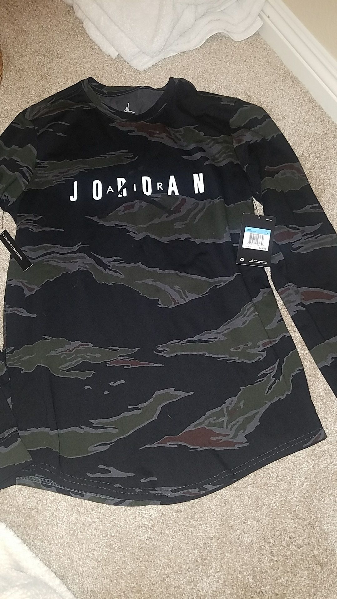 Air Jordan camo long sleeve shirt