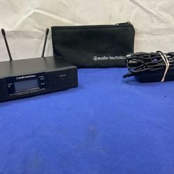 Audio-Technica ATW-R3100 Wireless Microphone Set
