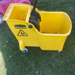 Mop Bucket 