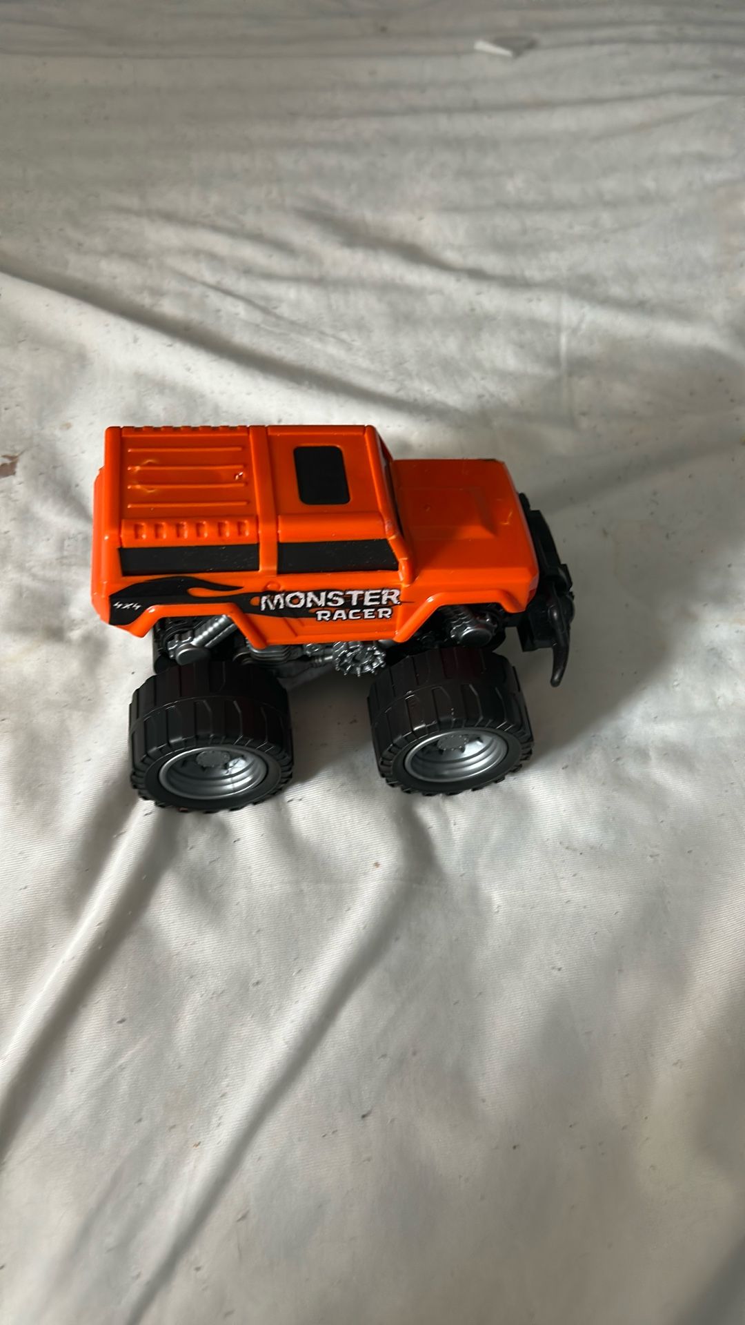 Monster truck