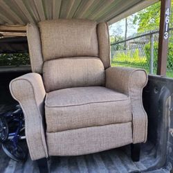 A Recliner Chair With The Massager On It And Good Shape