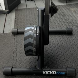 Kickr Core - Bike Trainer