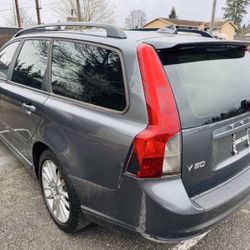 2010 Volvo V50