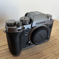 Fujifilm X-T2 Graphite Silver Edition (MINT)