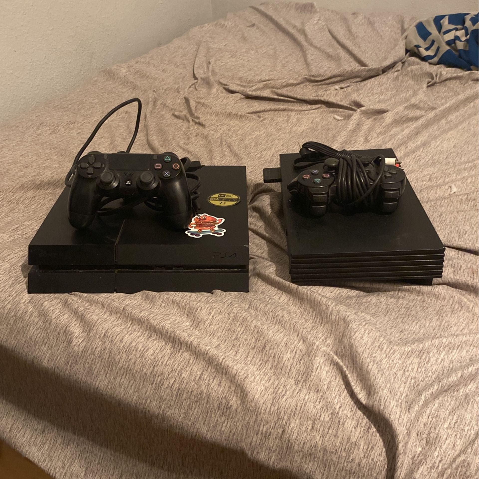 PS4 And Ps2