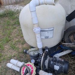 Pool Sand/Glass Filter And Pump