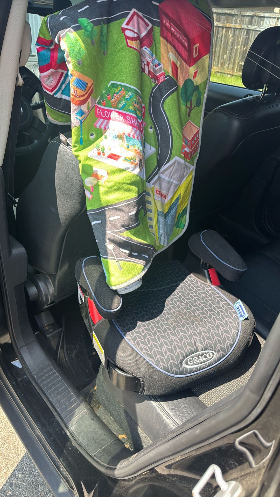 Kids, Graco car seat and kids rug