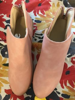 Pink boots size 9