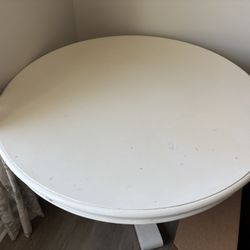 Solid Wood Pedestal Table