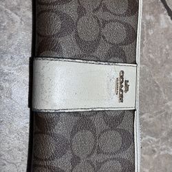 COACH  WOMANS  WALLET
