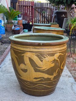 Vintage Chinese Egg Pots/Jardenieres w/Dragon Motif