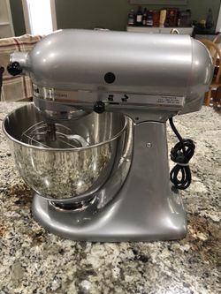 KitchenAid 5-qt Artisan Tilt Head Mixer