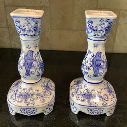 CANDLE HOLDERS SET OF 2 VICTORIA ENGLAND 