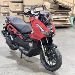 200cc Adventure, Sporty Gas Scooter