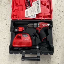 Milwaukee M 12 Fuel
