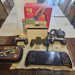 Nintendo Switch OLED Bundle 😀