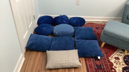 Pillow Bundle 10 pillows