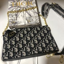 Handbag 