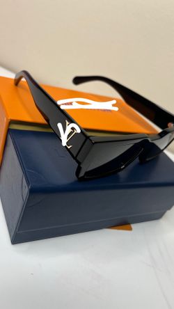 LV GLASSES