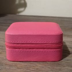 Compact Pink Travel Jewelry Case