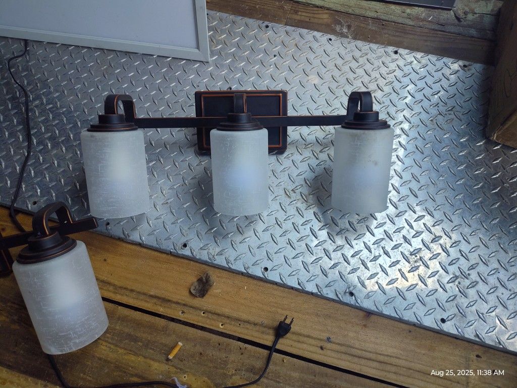 Hampton Bay 3-Light Oil-Rubbed Bronze Vanity Light