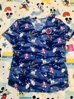 ScrubStar Polar Bears Scrub Top, Stretchable Material With 2 Front Pockets Size Medium, 2XL, 3XL