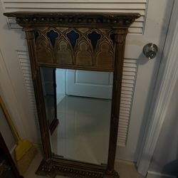 Condo Clear Out  Art,dishes ,pillows